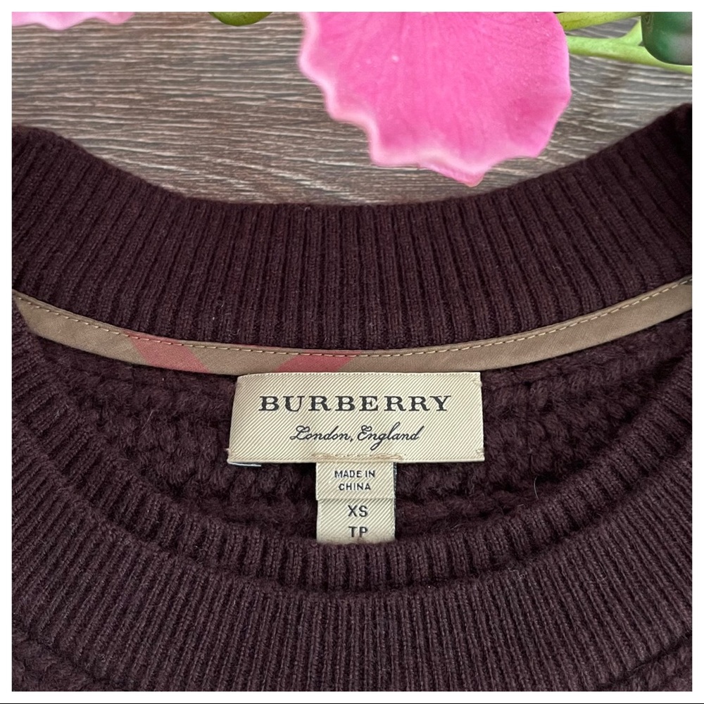 Burberry Cable Knit York Cashmere Sweater - Picture 4 of 11